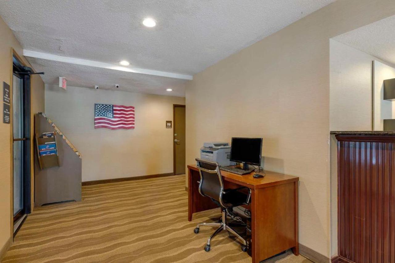 Comfort Inn Mount Vernon Downtown Extérieur photo